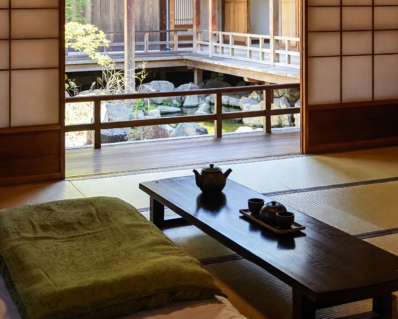 箱根湯本で部屋食ができる温泉宿7選|食事の時間まで落ち着ける宿を選ぶ